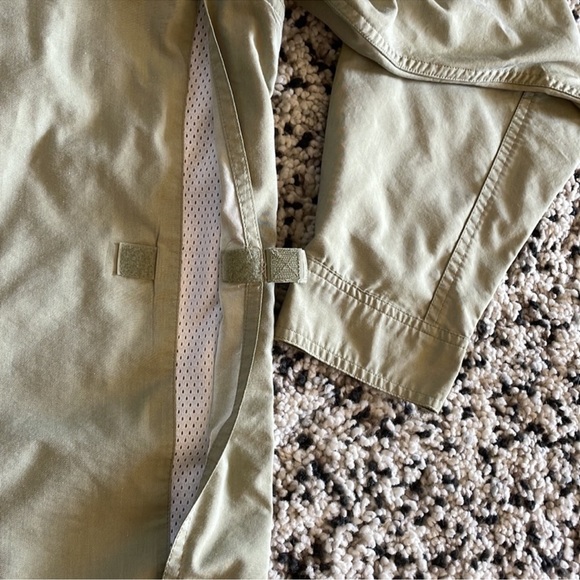 Ex Officio Adventure Shirt Vented Long Sleeve Khaki Fishing Outdoor Shirt XXL - Picture 13 of 15